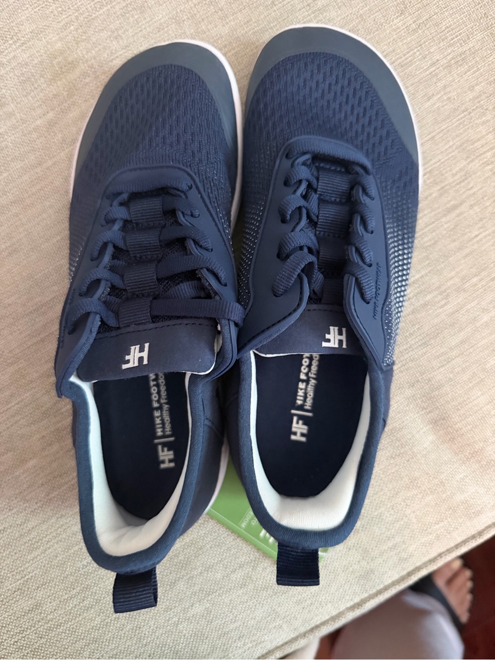 HF Women’s Navy Lightweight Lace-Up Sneakers W6 brand new with tag